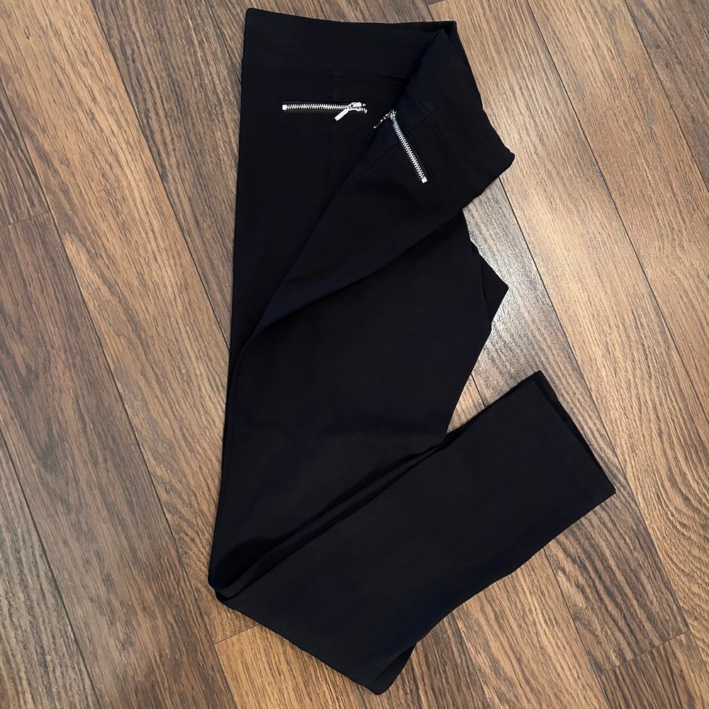 Le Chateau Women's Black Stretch Pants